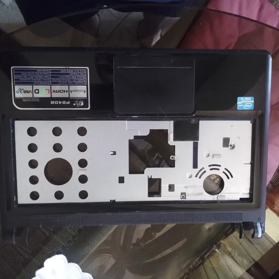 Carcasa Original Laptop  P2402 Completa 