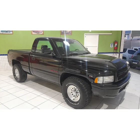 Dodge Ram V8