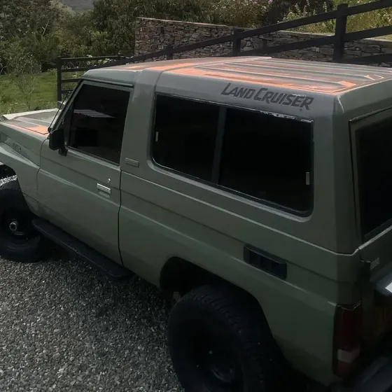 Toyota Land Cruiser 1986 4.0 Fj73