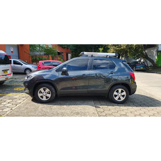 Chevrolet Tracker 1.8 Ls