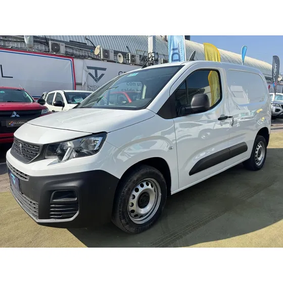 Peugeot Partner K9