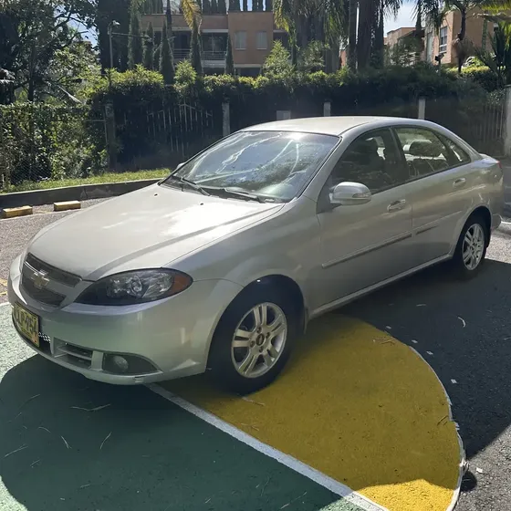 Chevrolet Optra 2011 1.6 Advance
