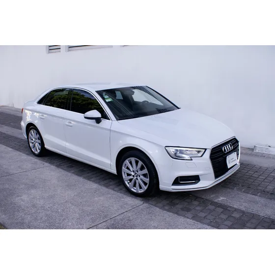 Audi A3 1.4 Sedán Select At Dsg