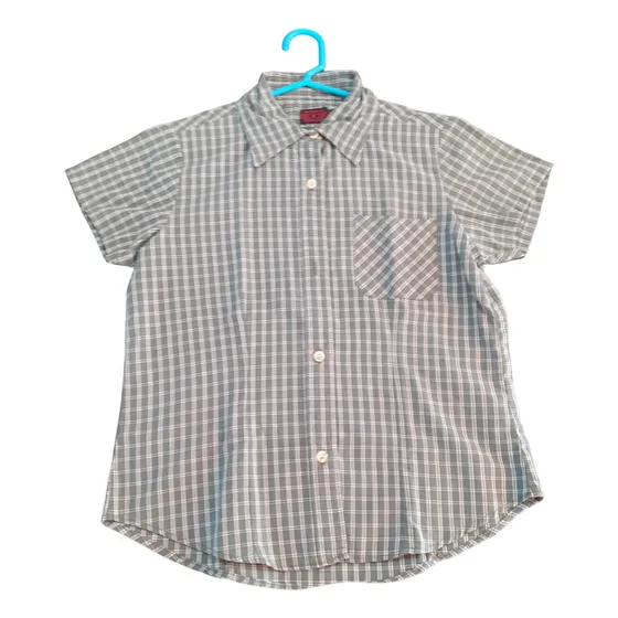 Camisa Niño. De Cuadro.  Poco Uso. Excelentes Condiciones. 