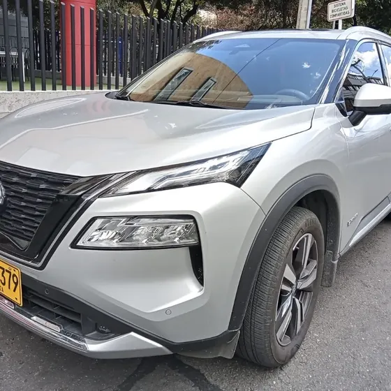 Nissan X-trail E-power 2025 1.5 Exclusive E-4orce
