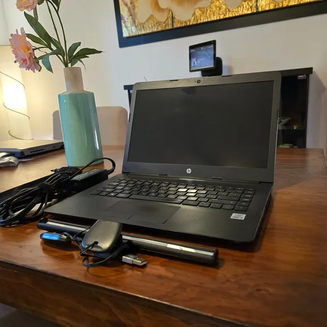 Laptop Hp Pavilion 14-ck20931a Excelente Precio Y Estado 