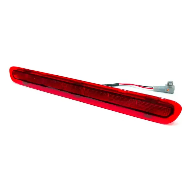 Farol Toyota Tercera Luz De Freno Roja Hilux 16/--