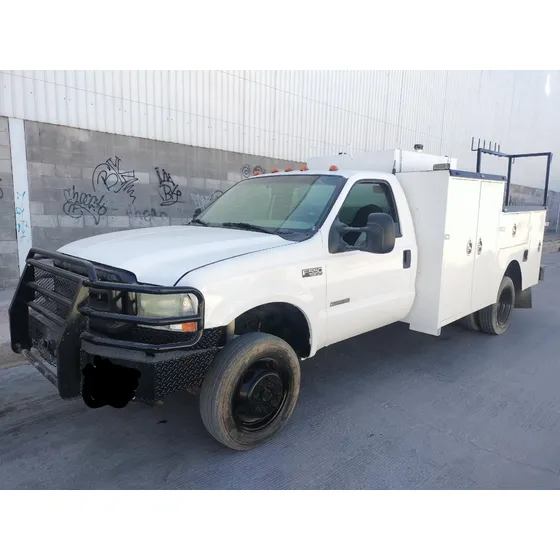 Ford F-550 Super Duty