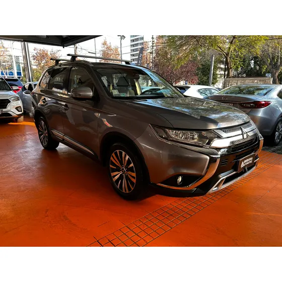 Mitsubishi Outlander 4x4 Glx