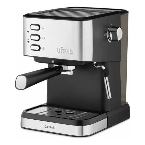 Cafetera Expresso Calabria Ufesa 1.5 L Con Vaporizador Dimm
