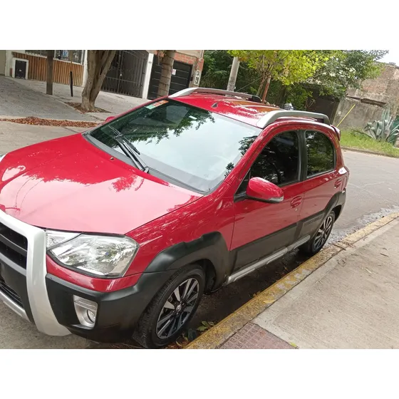 Toyota Etios 1.5 Cross