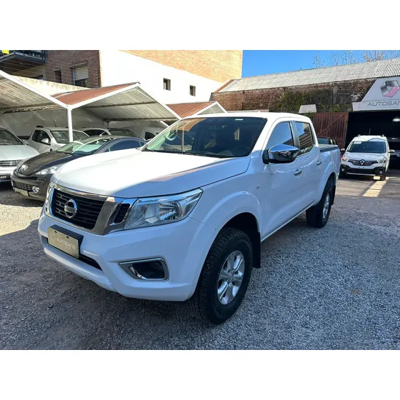 Nissan Frontier 2.3 Xe Cd 4x4 Mt