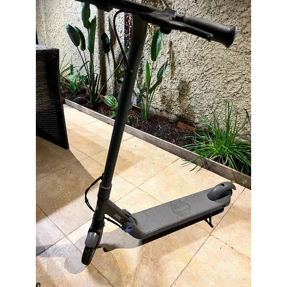 Scooter Eléctrico Ninebot By Segway Usado Azul