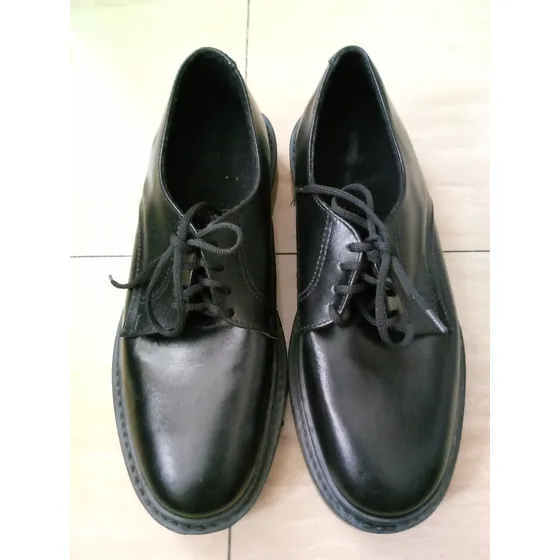 Zapatos Negros Talla 37 Nuevos