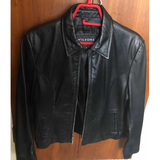 Chaqueta De Mujer 100% Cuero Marca: Wilson. Perfecto Estado