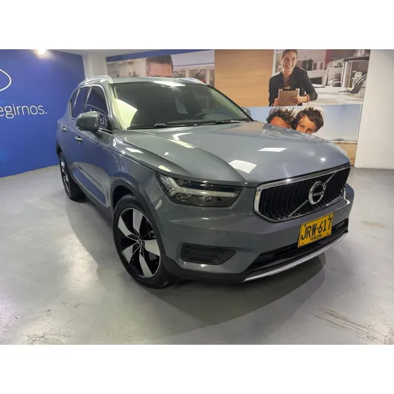 Volvo Xc40 2.0 T4 Awd Momentum
