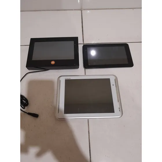 Lote Tablets Dl + Genesis Gt 8220s + Display Motorola Estado