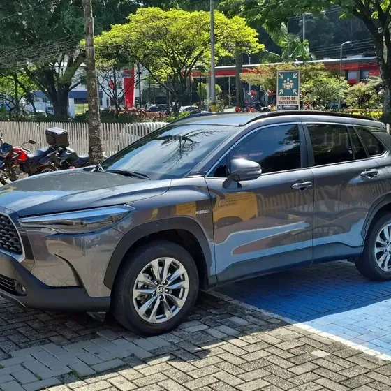 Toyota Corolla Cross 2024 1.8 Xe-i Hybrid At. 4x2