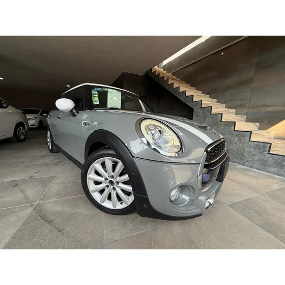 Mini Cooper S 2.0 Hot Chili 5 Puertas At