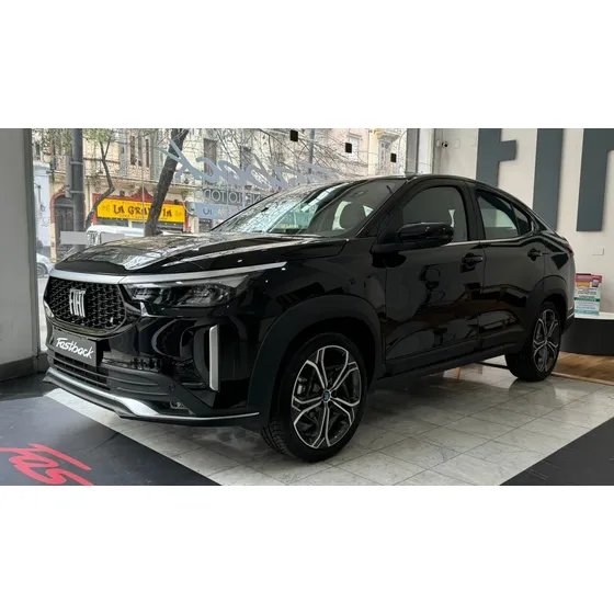 Fiat Fastback 1.3 T270 At6