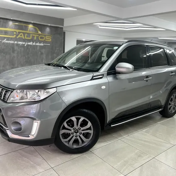 Suzuki Vitara 2024 2wd At