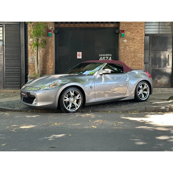 Nissan 370z 3.7 V6 Coupe Roadster At 333cv