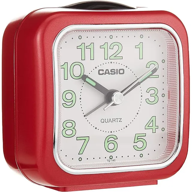 Reloj Despertador Casio TQ-142 Color Rojo con Numeros Grandes y con Luz