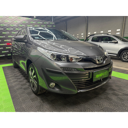 Toyota Yaris 1.5 107cv Xls Pack Cvt Sedan Toyota Yaris 1.5 107cv Xls Pack Cvt Sedan
