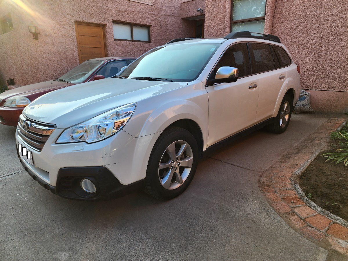 Subaru Outback Ltd Cvt 2.5i 2015 Única Dueña Solo 60000kms