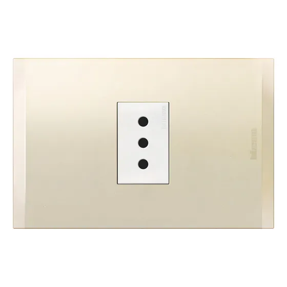 Enchufe Simple 10a Armado Blanco Perla Bticino Nobile Color Beige