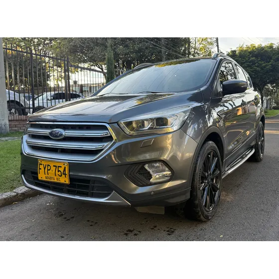 Ford Escape 2.0 Titanium