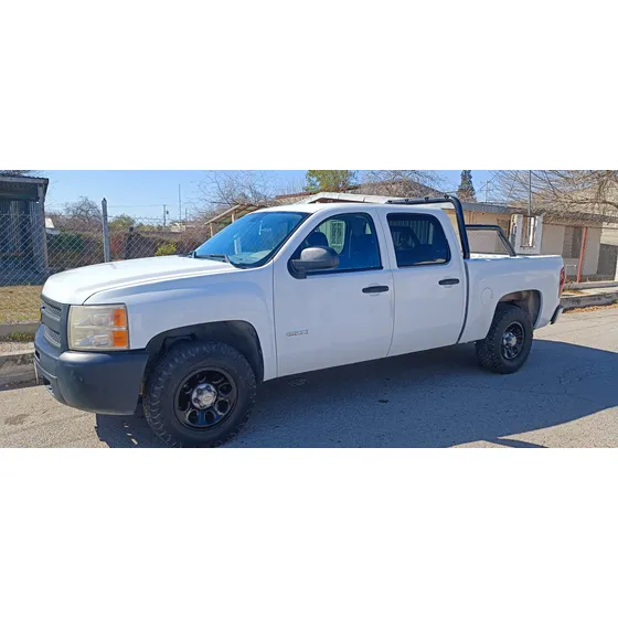 Chevrolet Silverado 5.3 2500 Doble Cabina 4x4