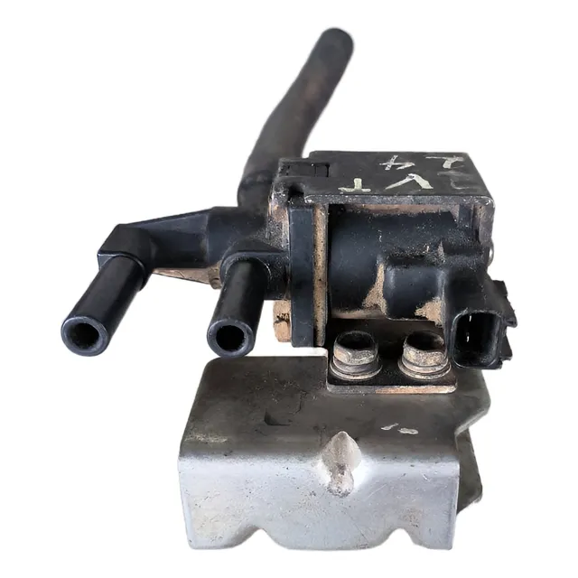 Valvula Selenoide Switch Vacio Freno Escape Npr 24v Usado