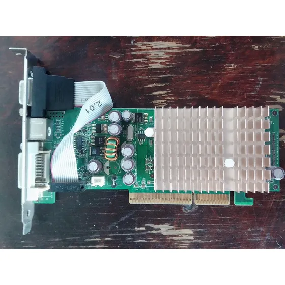 Zogis Geforce 6200 256mb Gddr2 Agp 4x/8x Video Card Zo62-dla