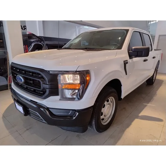 Ford F-150 3.3 Xl Doble Cabina V6 4x2 At