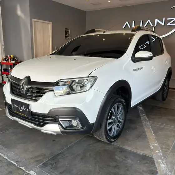 Renault Stepway 2022 1.6 Dynamique / Intens Automática