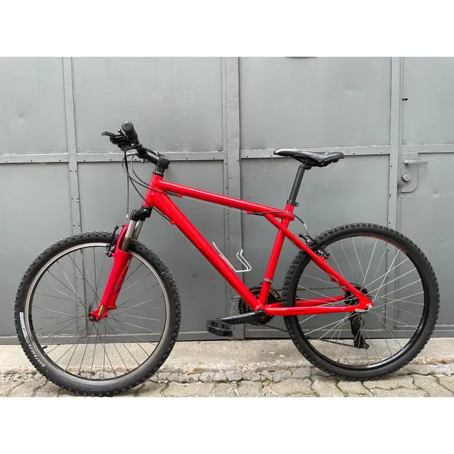Bicicleta Gt Agressor Rodado 26 Talle M Cuadro Aluminio Rojo M