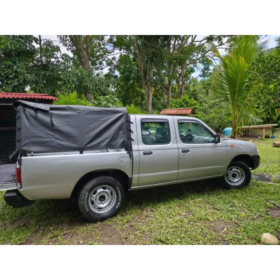 Nissan D22 Frontier 2.4 Ax D22