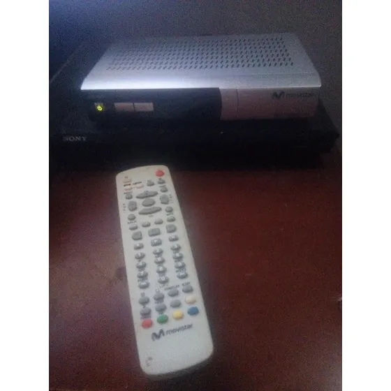 Kit Inter Movistar Tv Satelital Antena+2 Decos+controles