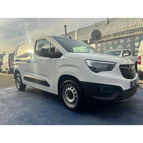 Opel Combo L1