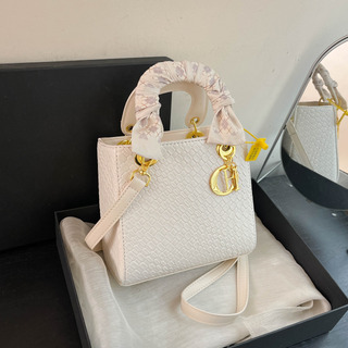 Bolso De Mujer Con Estampado De Cocodrilo 2024, Nuevo Pañuel Bolso De Mujer Con Estampado De Cocodrilo 2024, Nuevo Pañuel