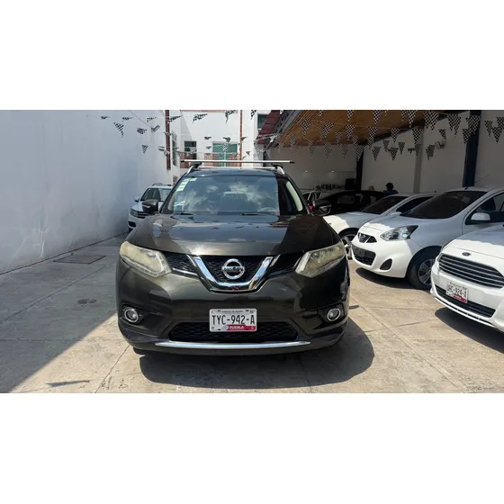 Nissan X-trail 2.5 Advance 3 Row Cvt