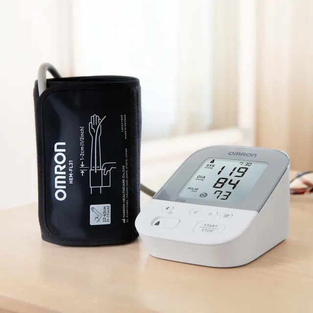 Baumanómetro Digital Brazo Hem-7155t X4 Omron Con Bluetooth