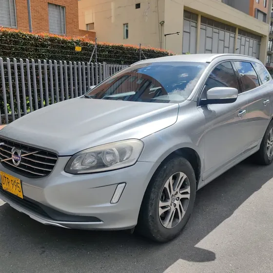 Volvo Xc60 2015 T5 2.0 Turbo Automática 2015