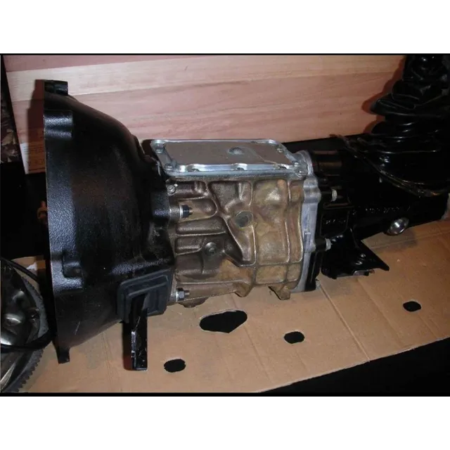 Caja Hummer De F100 95 Impecable Casi Nueva Kit Completo.