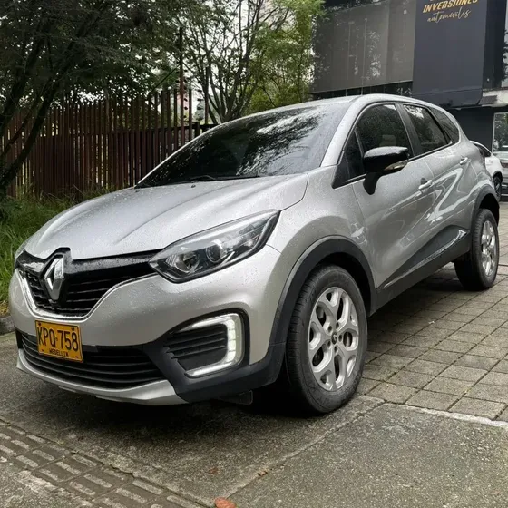 Renault Captur 2022 2.0 Zen