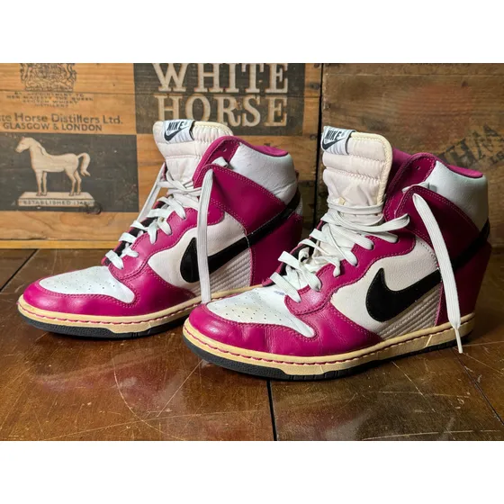 Zapatillas Mujer Nike 2013 Dunk Sky Fuxia Con Taco Oculto