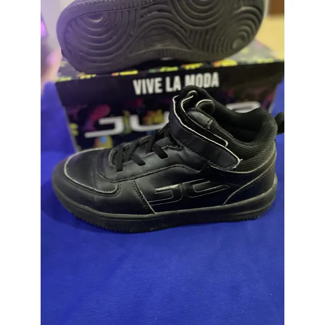 Zapatos Escolares Usado En Buen Estado
