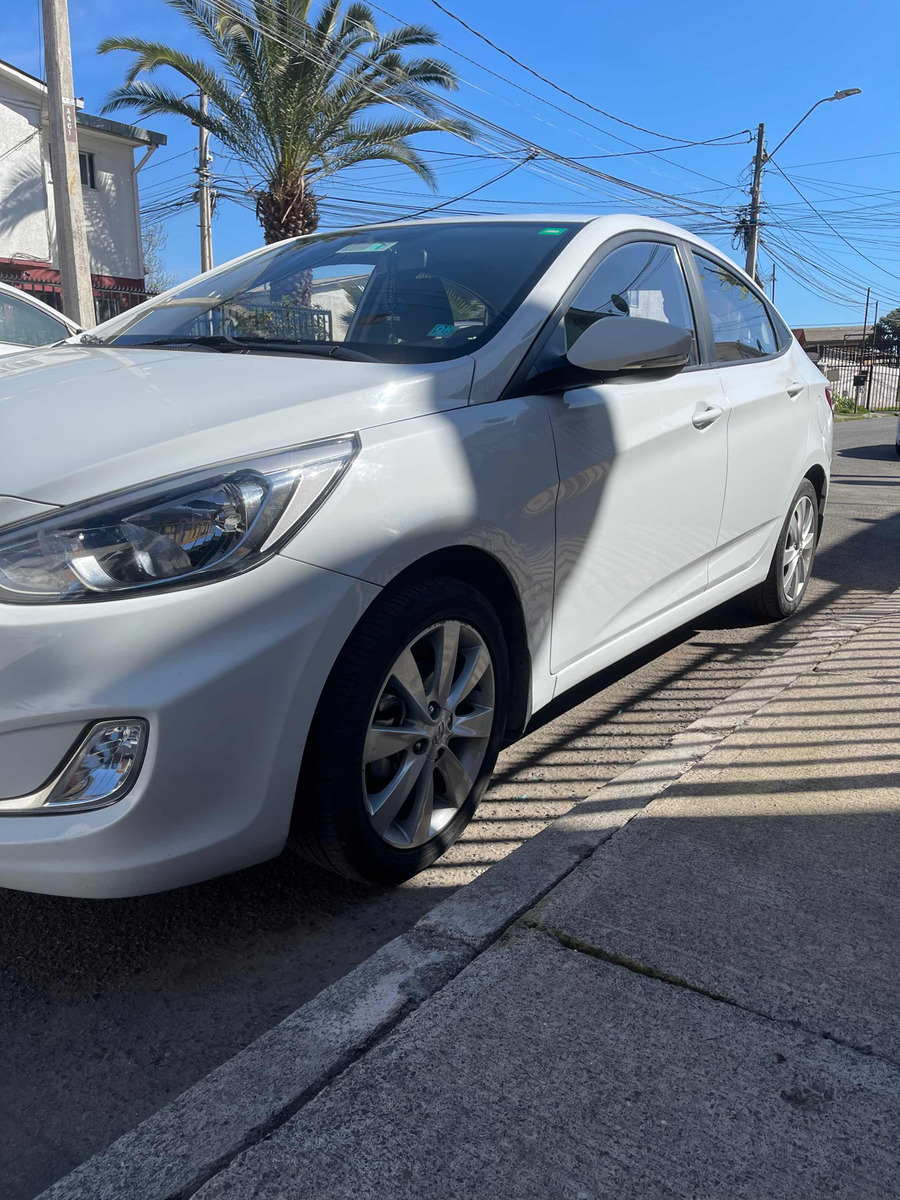 Hyundai Accent Rb 1.4 Ac 2ab Rb 1.4 Ac 2ab