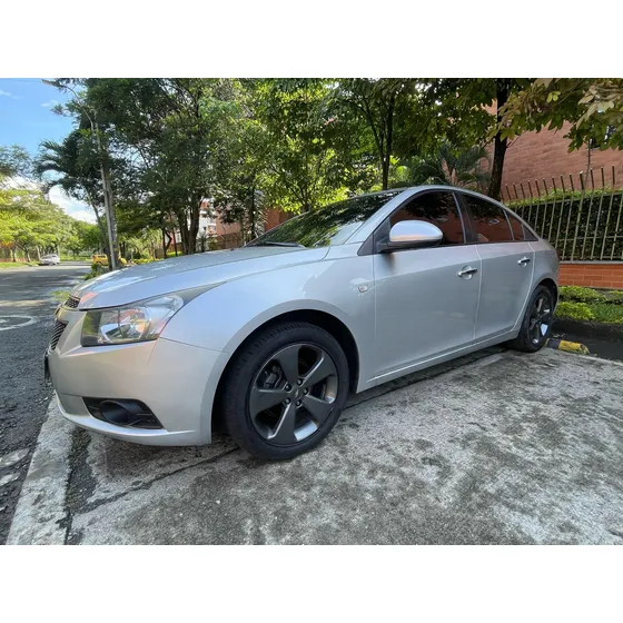 Chevrolet Cruze 1.8 Lt At